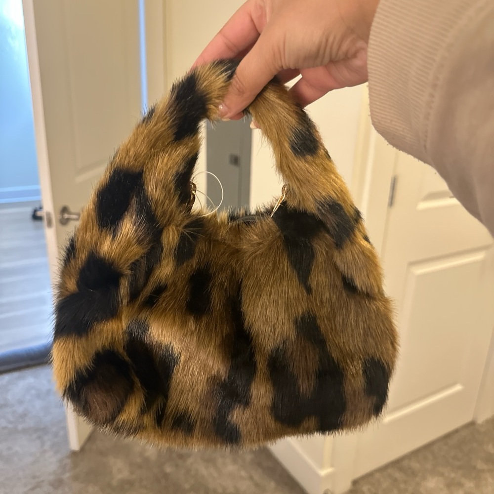 Leopard print faux bag